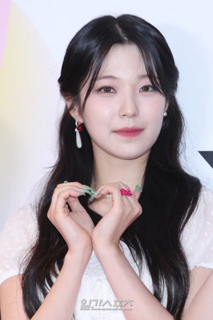 [정보/소식] [단독] 프미나 백지헌, 박재정 신곡 MV 여주인공 낙점... 이적 후 첫 행보 | 인스티즈