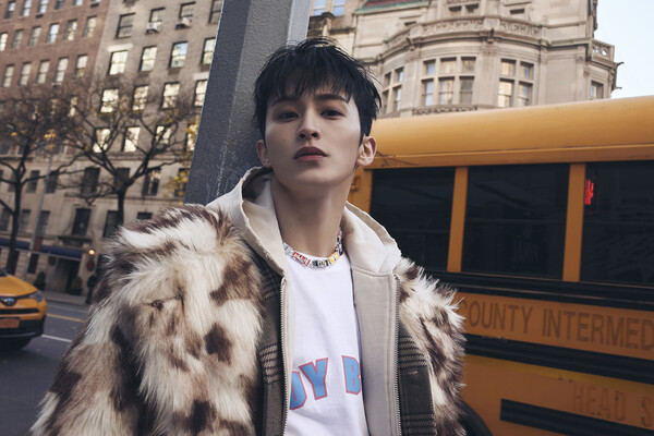 [잡담] NCT 마크, 'Stranger' 콘셉트 이미지 공개 | 인스티즈