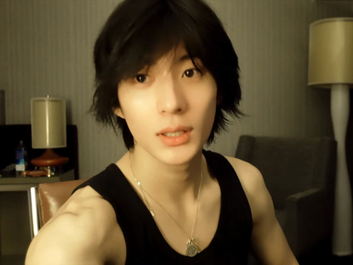 [잡담] 앤톤과 검은나시는 느좋이다.. | 인스티즈