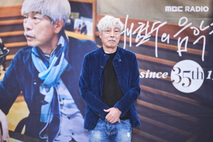 [잡담] '71세' 배철수, 아이돌 K팝에 소신 발언 …"AI가 부른 것 같아, 사운드 거의 비슷" ('음악캠프') | 인스티즈