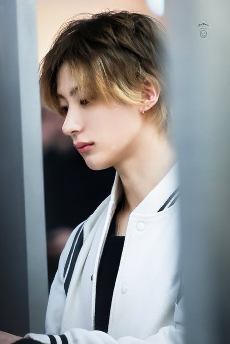 [잡담] 애들아 (0명) 앤톤 고화질 봐 | 인스티즈