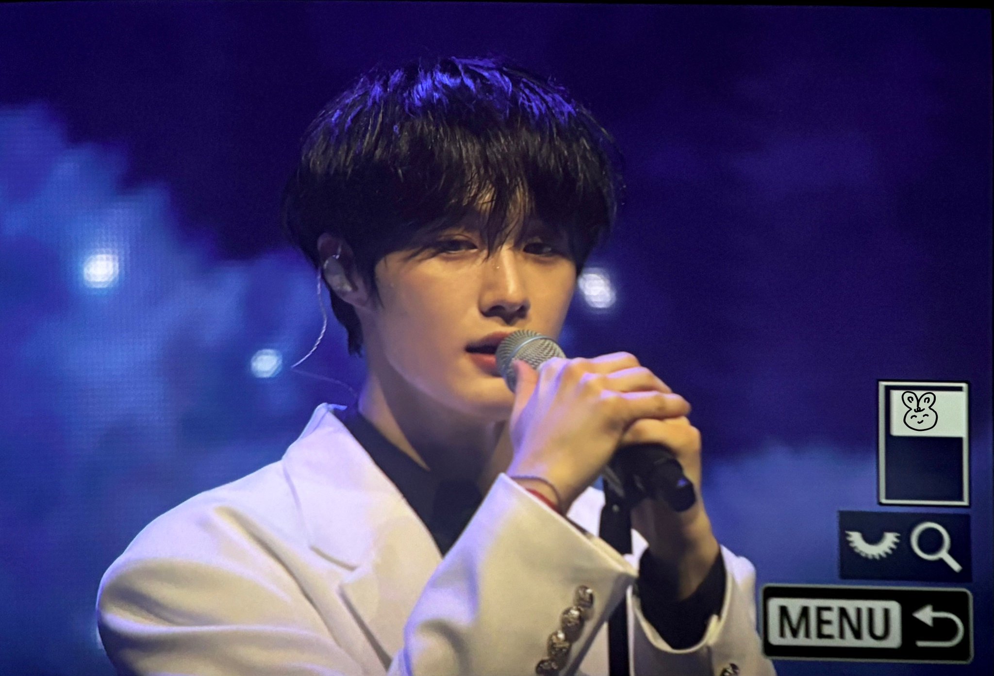 [잡담] 씨아엑 콘서트 첫날 | 인스티즈