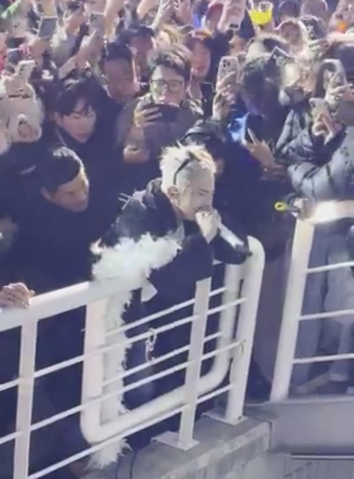 [잡담] 지디 졸라 무서웠겠다... | 인스티즈