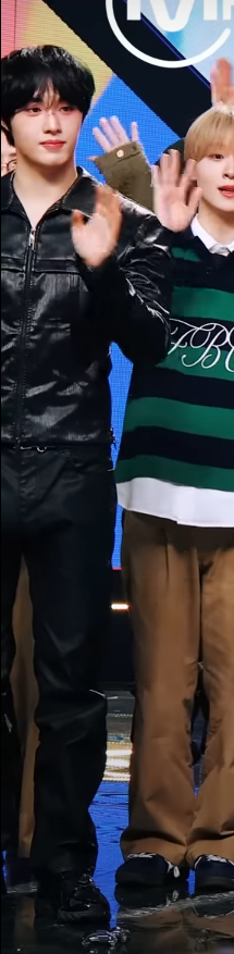 [잡담] 혹시 이 남돌 누군지 아는사람?? | 인스티즈
