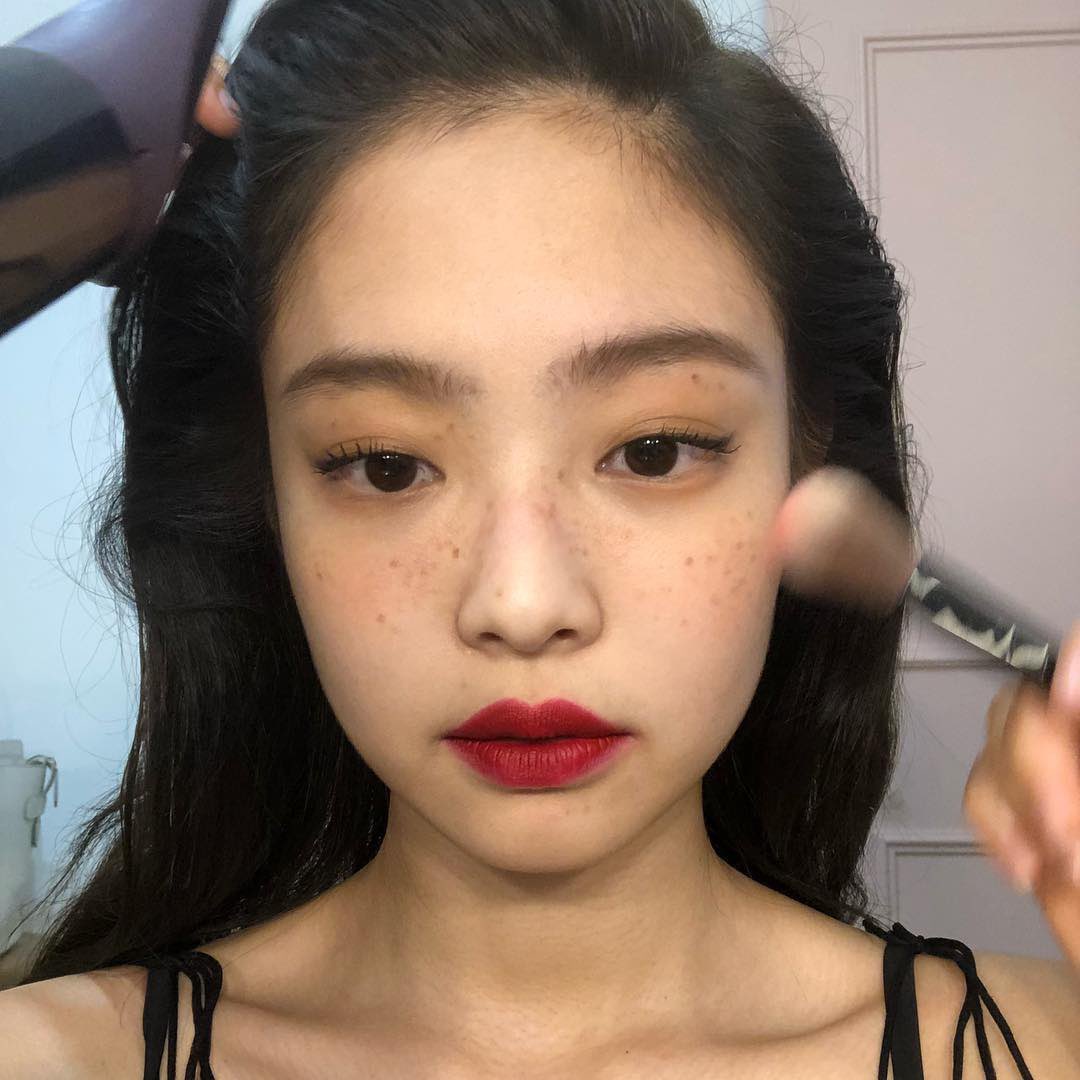 [잡담] 제니 주근깨 왜 이렇게 잘 어울림 | 인스티즈