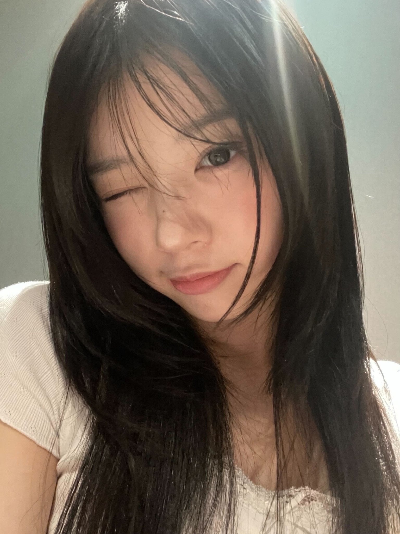 [잡담] 아일릿 모카 셀카 진심 좋은 느낌을 줌 | 인스티즈