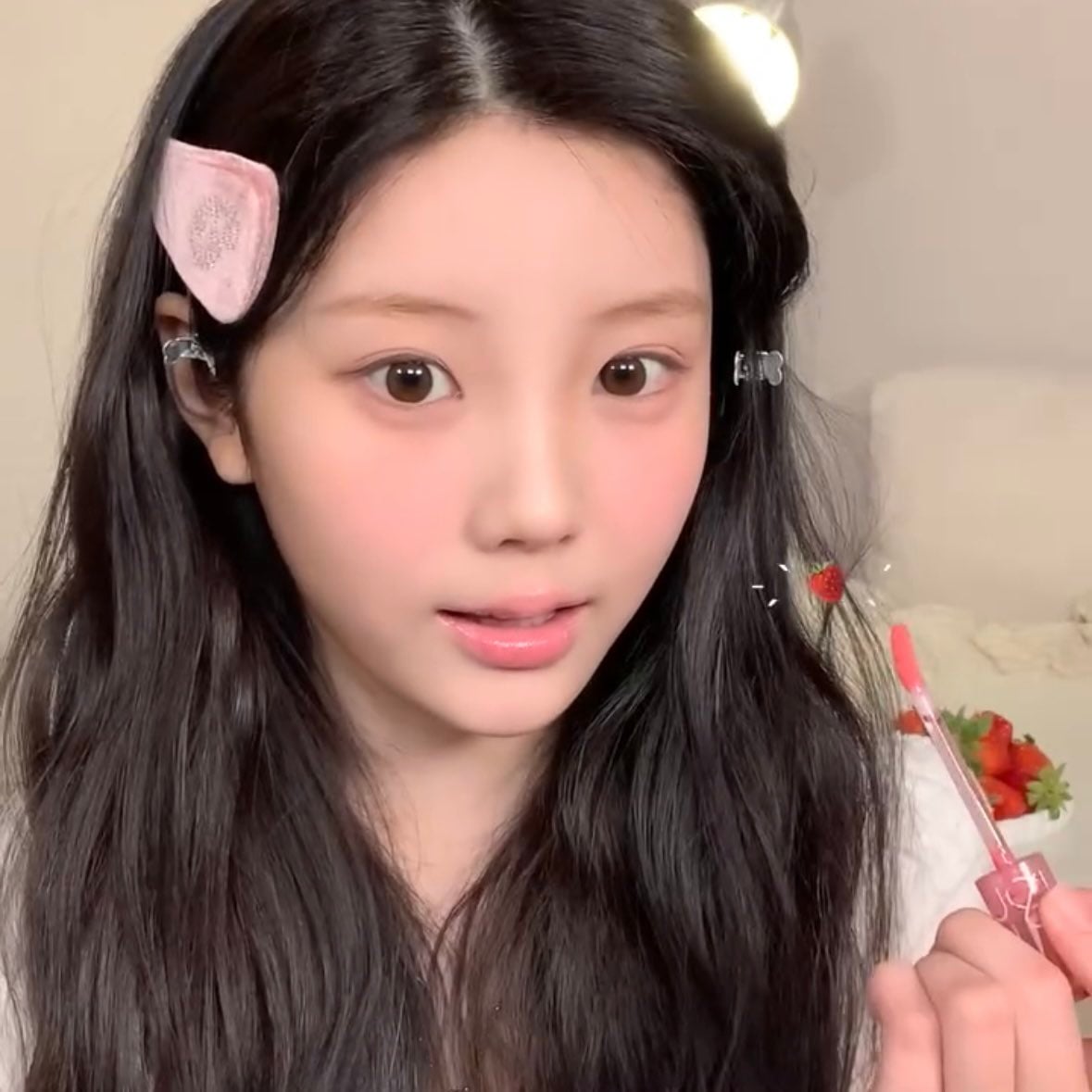 [잡담] 원희가 셀프로 한 딸기메이크업 | 인스티즈