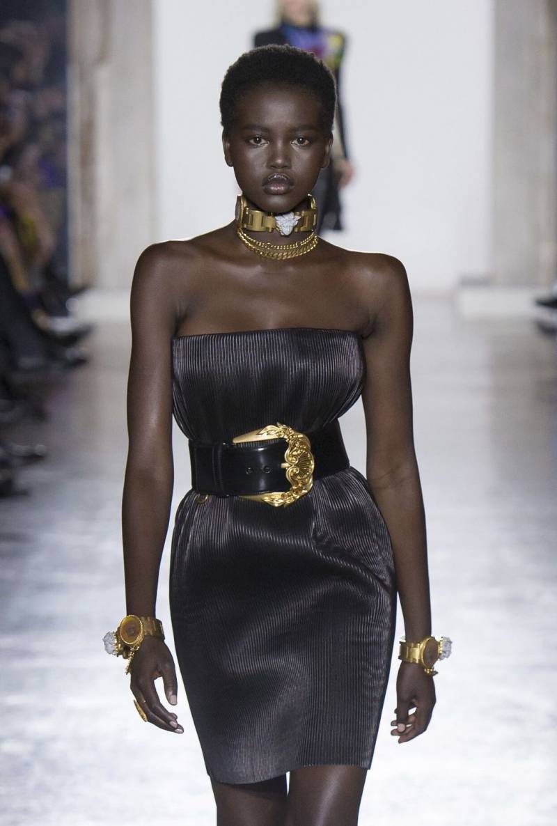 현재 패션업계를 씹어먹는 중인 모델 투탑.JPG | 인스티즈