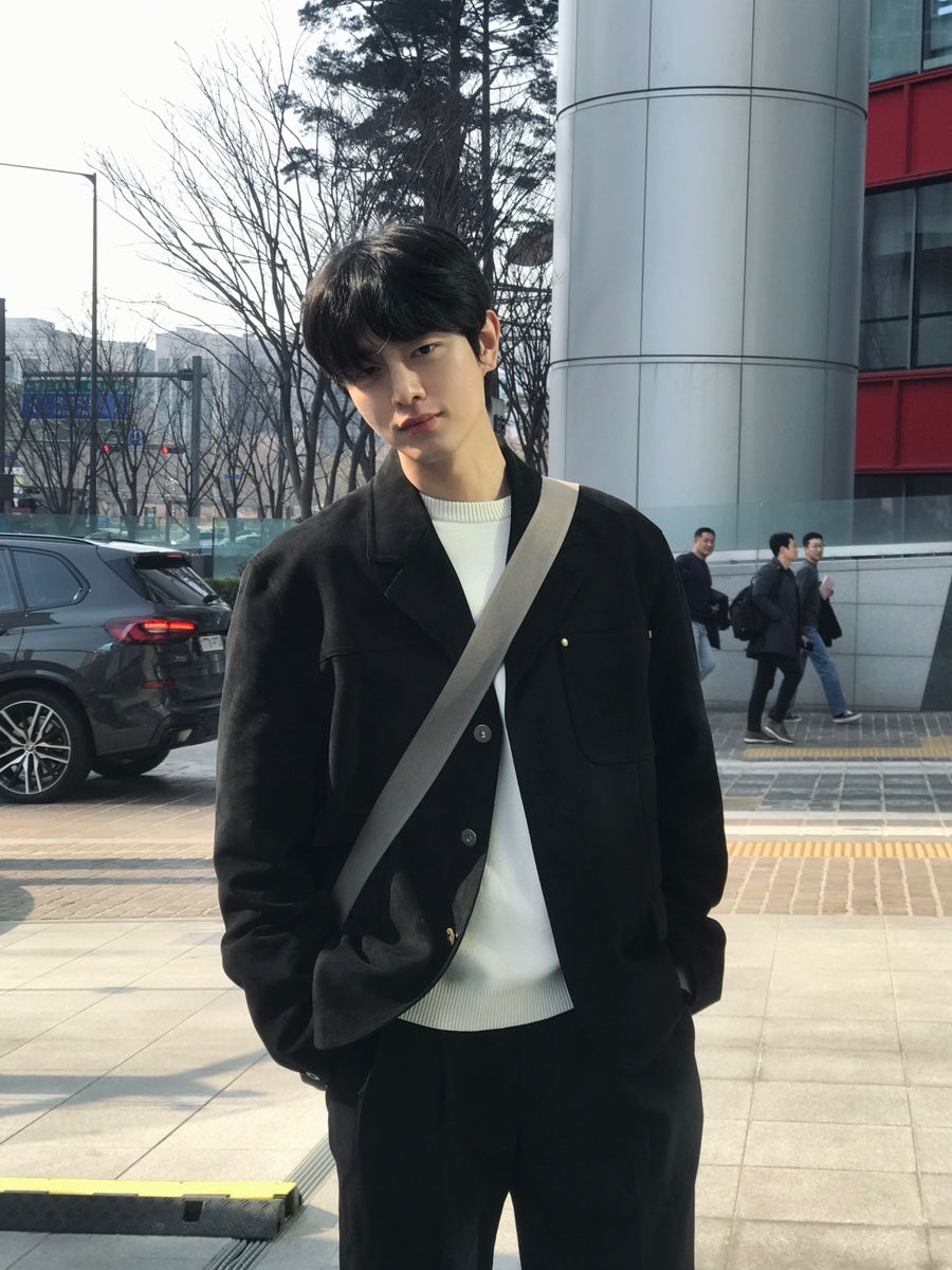 [잡담] 연남 재형 이발하고 너무 잘생겨짐 | 인스티즈