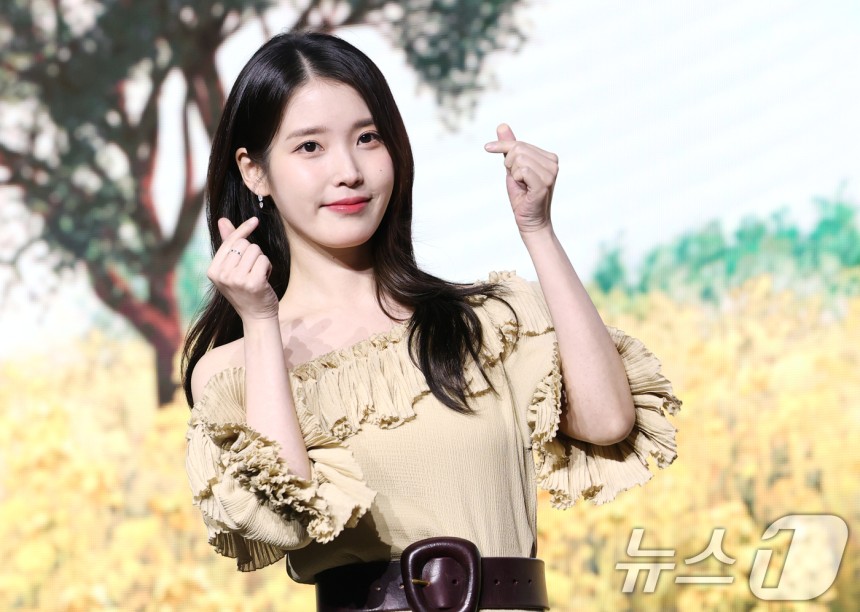 [정보/소식] '폭싹 속았수다' 아이유 '과천 작업실' 빌딩…7년 만에 10억 올랐다 | 인스티즈