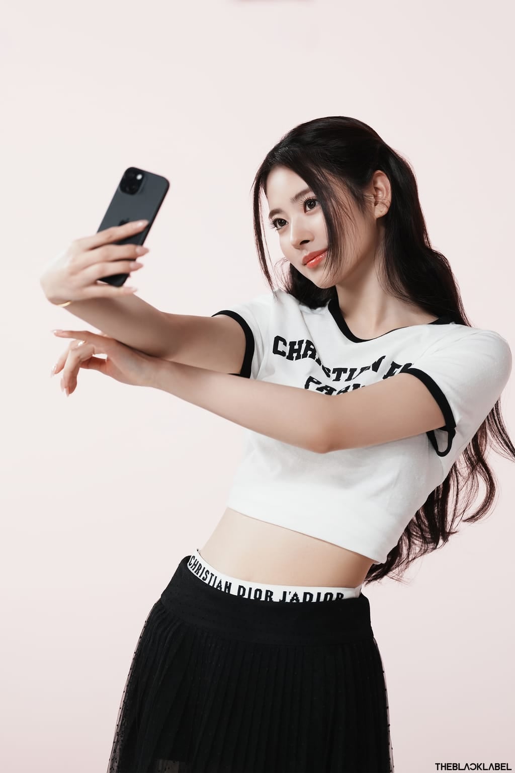 [미디어] 미야오 엘르재팬 비하인드 사진 | 인스티즈