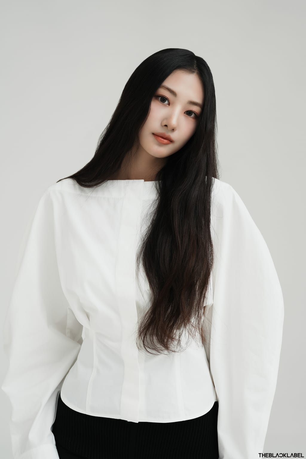 [미디어] 미야오 엘르재팬 비하인드 사진 | 인스티즈