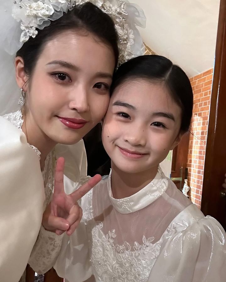 [정보/소식] 아이유 인스타 🍊 폭싹 4막 비하인드 1탄🍊 | 인스티즈