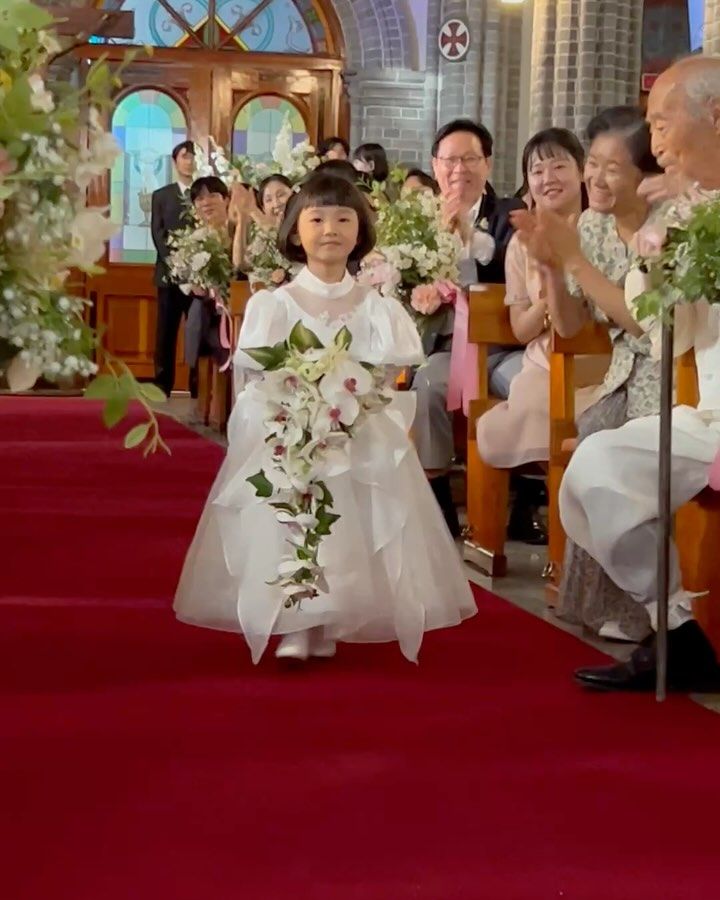 [정보/소식] 아이유 인스타 🍊 폭싹 4막 비하인드 1탄🍊 | 인스티즈