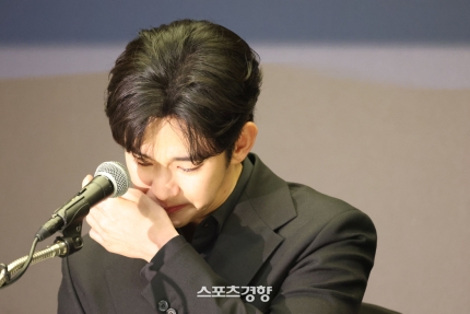[정보/소식] 김수현 "거짓을 사실로 말하라고? '스타 김수현'으로서 할 수 없어” | 인스티즈