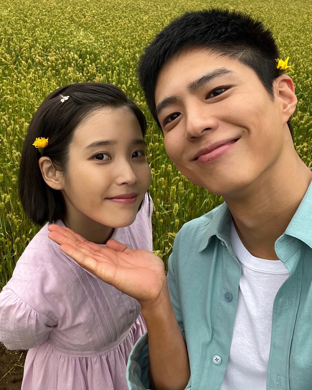 [잡담] 나 박보검 아이유한테 너무 과몰입해서 그런가🥹 | 인스티즈