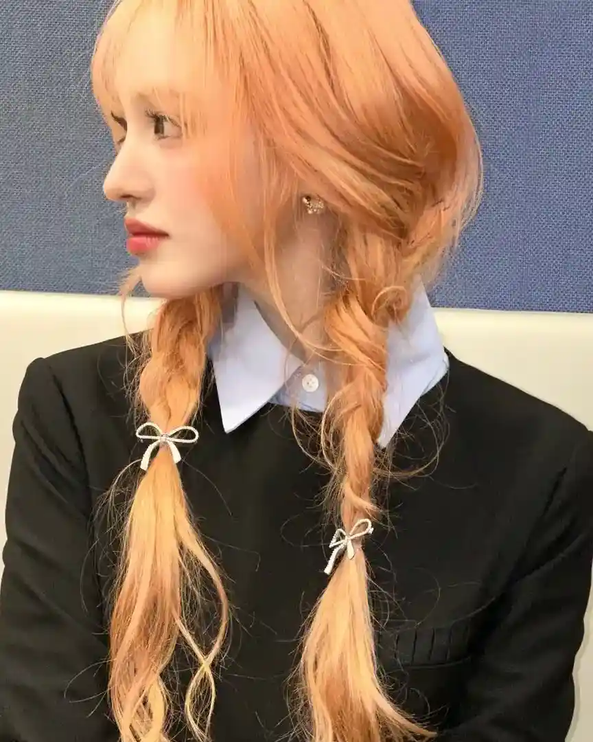 리즈 김지원 맂왼 맂른 고화질 프리뷰 남찍사 webp 공유 (289) | 인스티즈