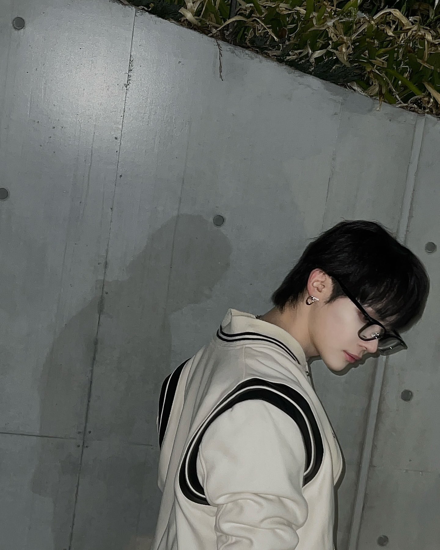 [잡담] 니콜라스 앞머리 짧은것도 좋다.... | 인스티즈