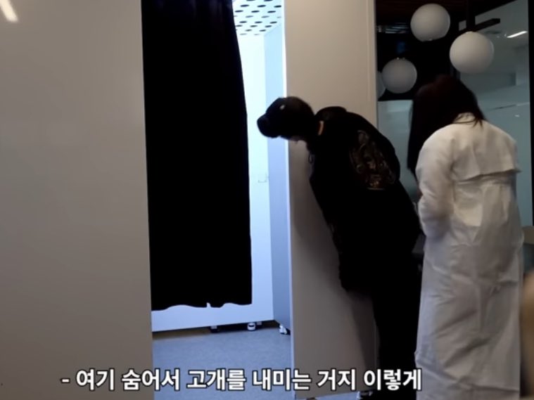 [잡담] 만우절 깜짝카메라 반응 다 다른 거 개웃기네ㅋㅋㅋㅋㅋ | 인스티즈