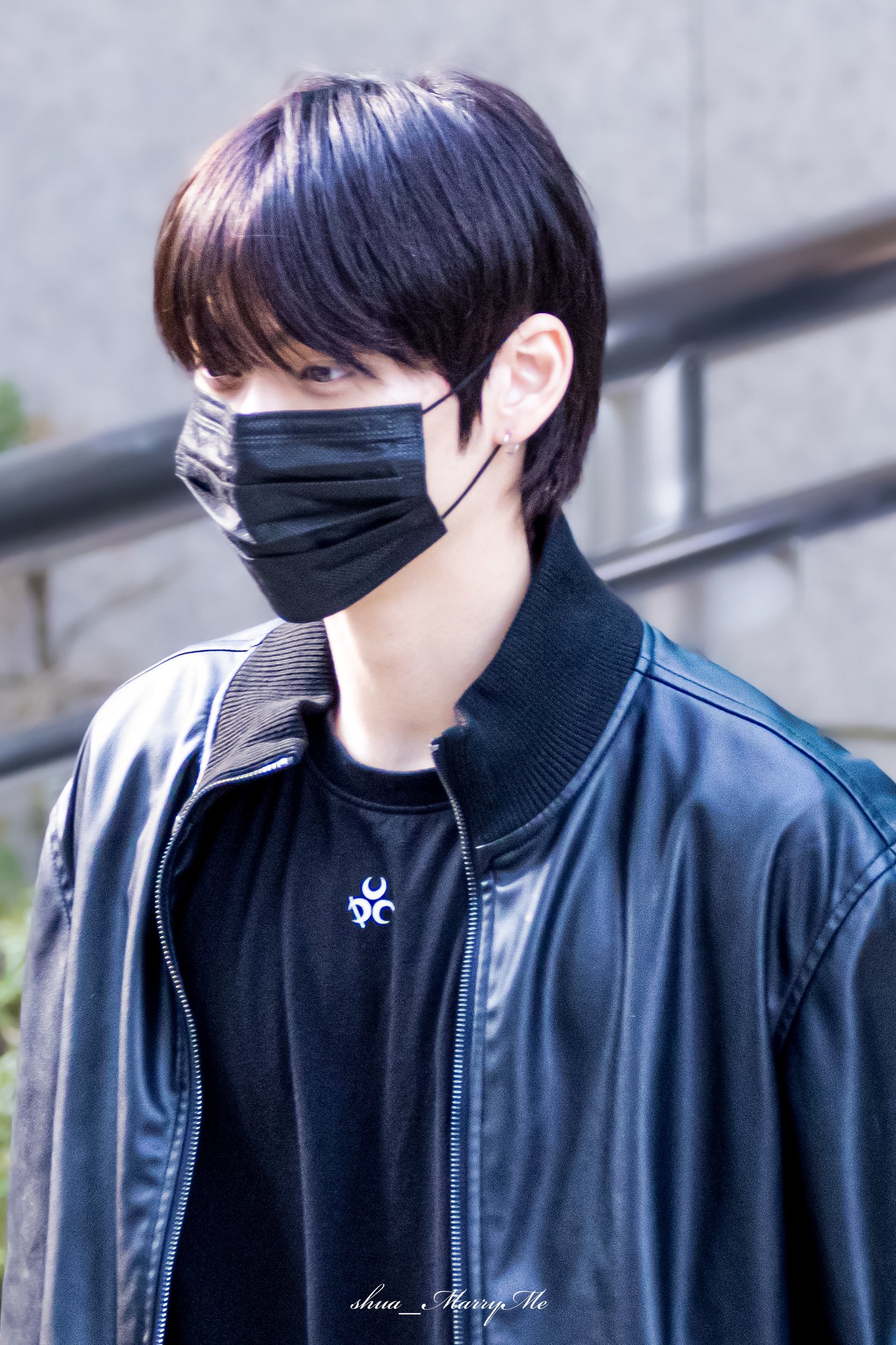 [잡담] 우와 세븐틴 홈마가 올린 은석 지대 잘생김... | 인스티즈