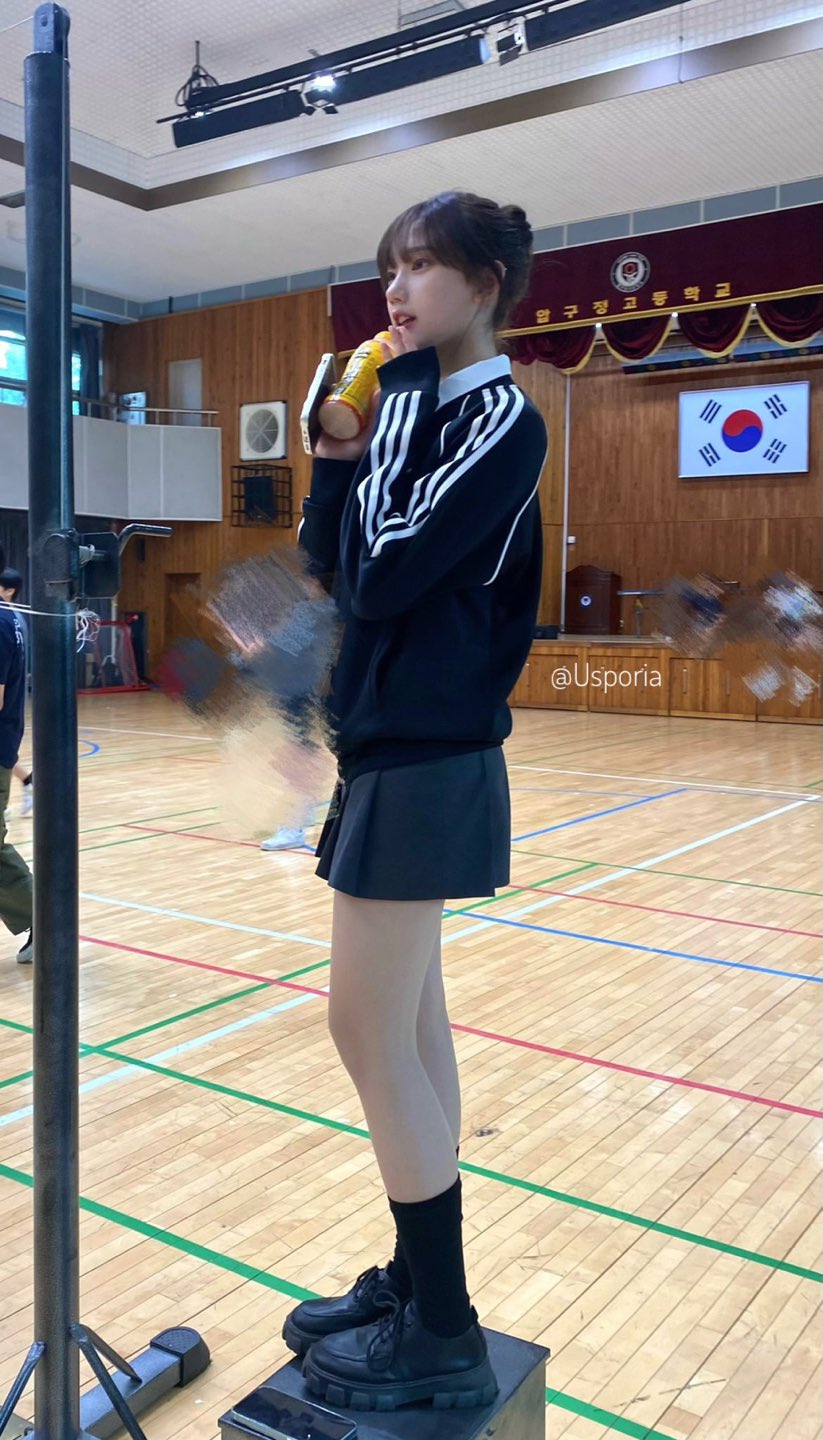 [잡담] WM 신인 여돌 멤버 중에 얘 개예쁘다 .. | 인스티즈
