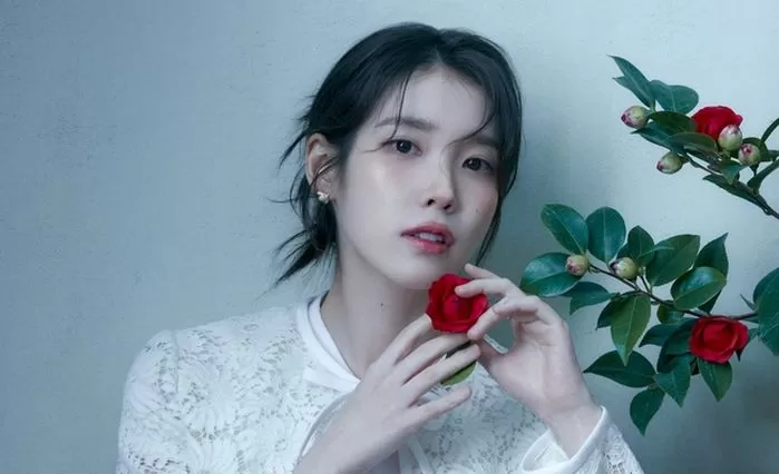 '좌이유' 공격 받던 아이유, 입장 밝혔다 "감당해야 할 부분" | 인스티즈
