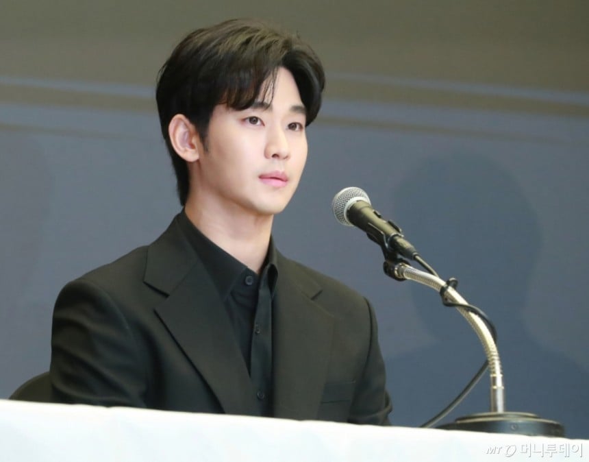 [정보/소식] 120억→110억…김수현 '김새론 유족' 상대 손배소, 재판부 배당 | 인스티즈