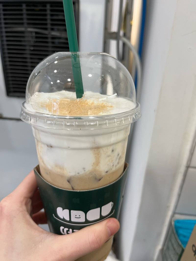[잡담] 카페알바하는데 우리 음료가 젤맛있어..3700원 | 인스티즈