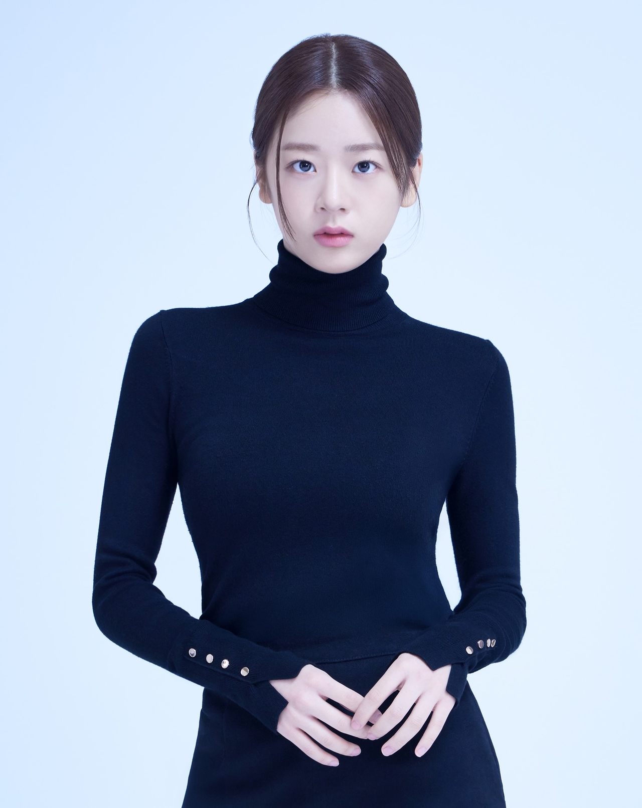 [정보/소식] '언더커버 하이스쿨' 윤채빈, 맨오브크리에이션과 전속계약..서강준과 한솥밥(공식) | 인스티즈