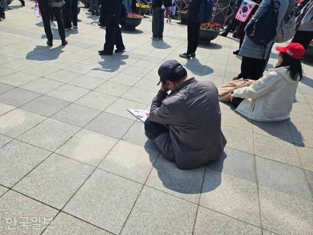 [잡담] 내란견들 파면직후 진짜 웃음벨이네ㅋㅋㅋㅋㅋㅋ | 인스티즈