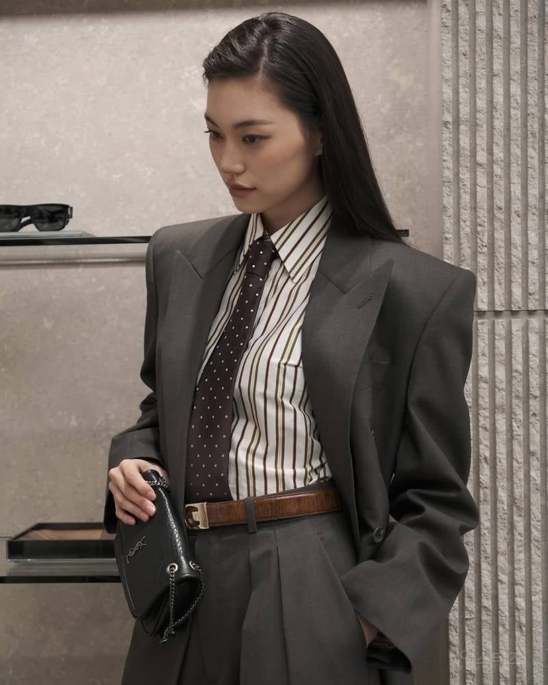 생로랑 착장이 너무 잘어울리는 아이돌.jpg | 인스티즈