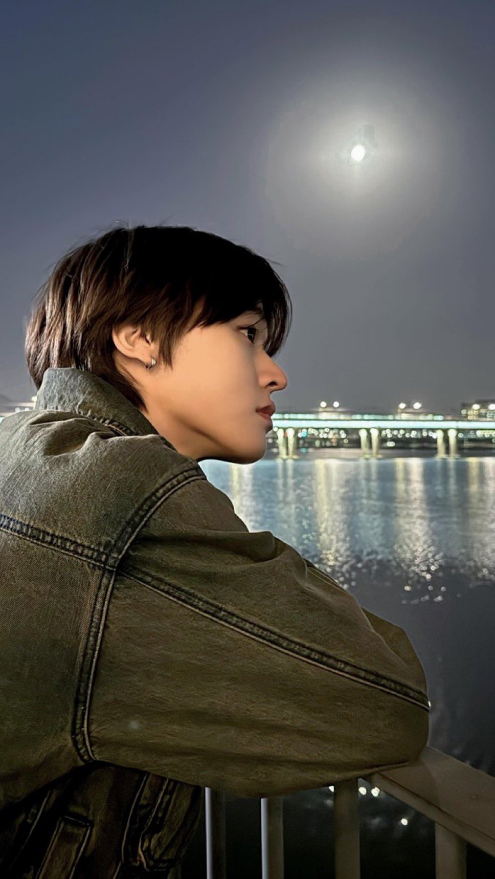 [잡담] 하 씨 ㄹㅇ로다가 걍 사귀고싶다 여권을 불태우고파요 네 | 인스티즈
