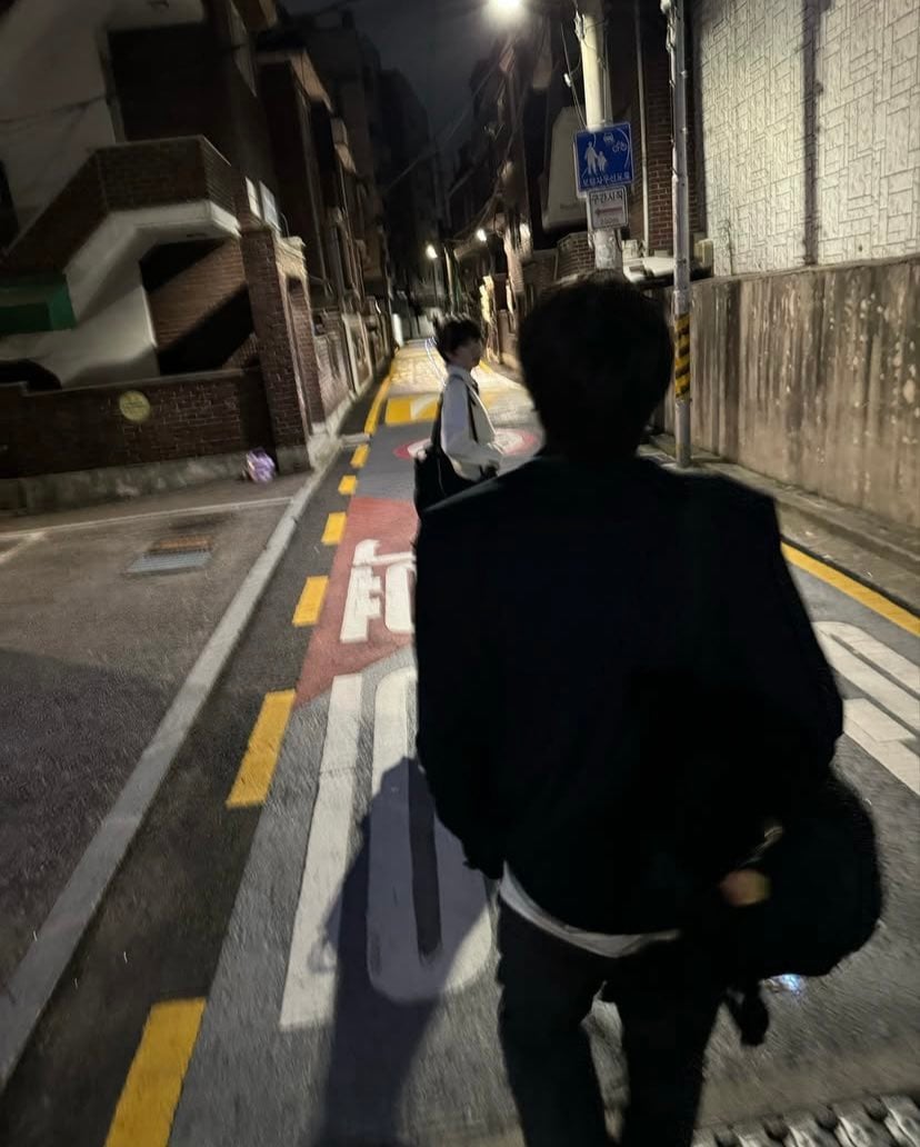 [잡담] 하 씨 ㄹㅇ로다가 걍 사귀고싶다 여권을 불태우고파요 네 | 인스티즈