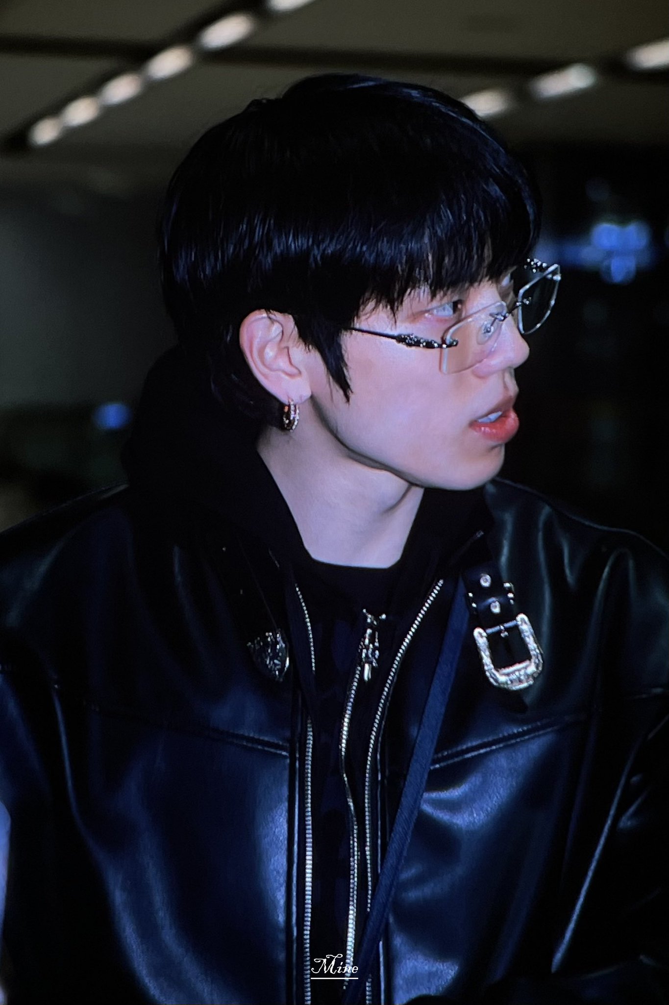 [잡담] 인피니트 동우 안경쓴 거 너무 취향… | 인스티즈