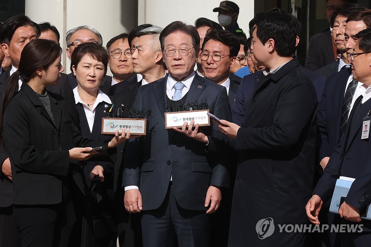 [잡담] 아니 이언주한테 문자 왜보냌ㅋㅋㅋㅋㅋㅋㅋㅋㅋㅋ | 인스티즈