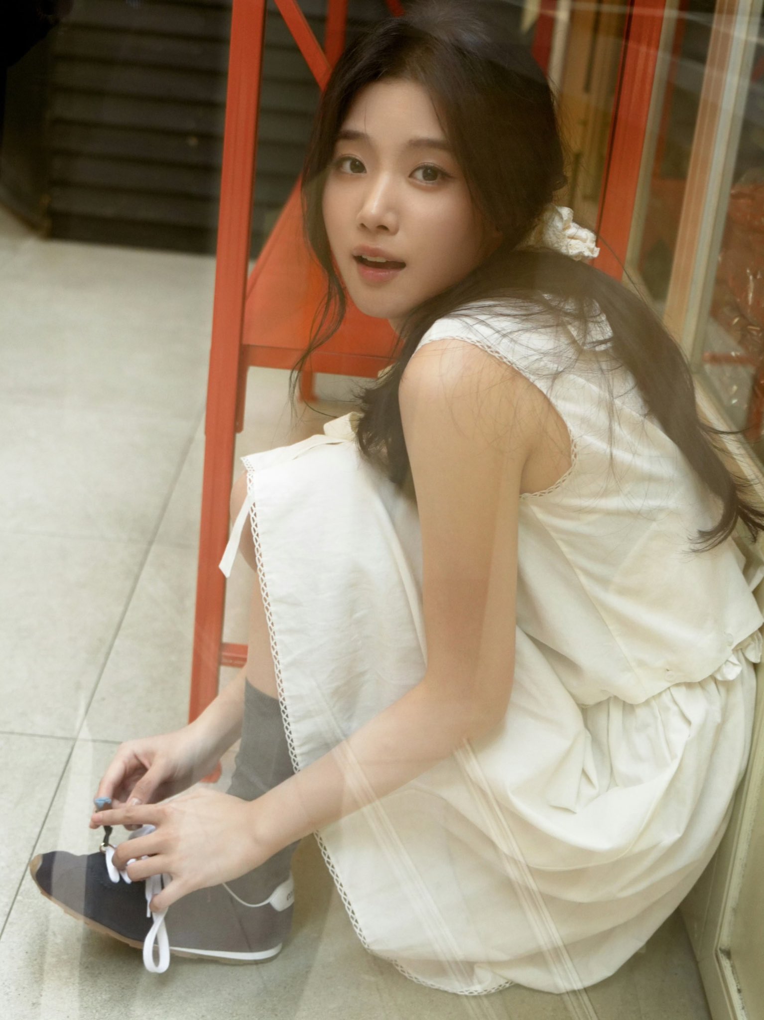 [잡담] 중국배우 노욱효 아이유 팔로우했넹 | 인스티즈