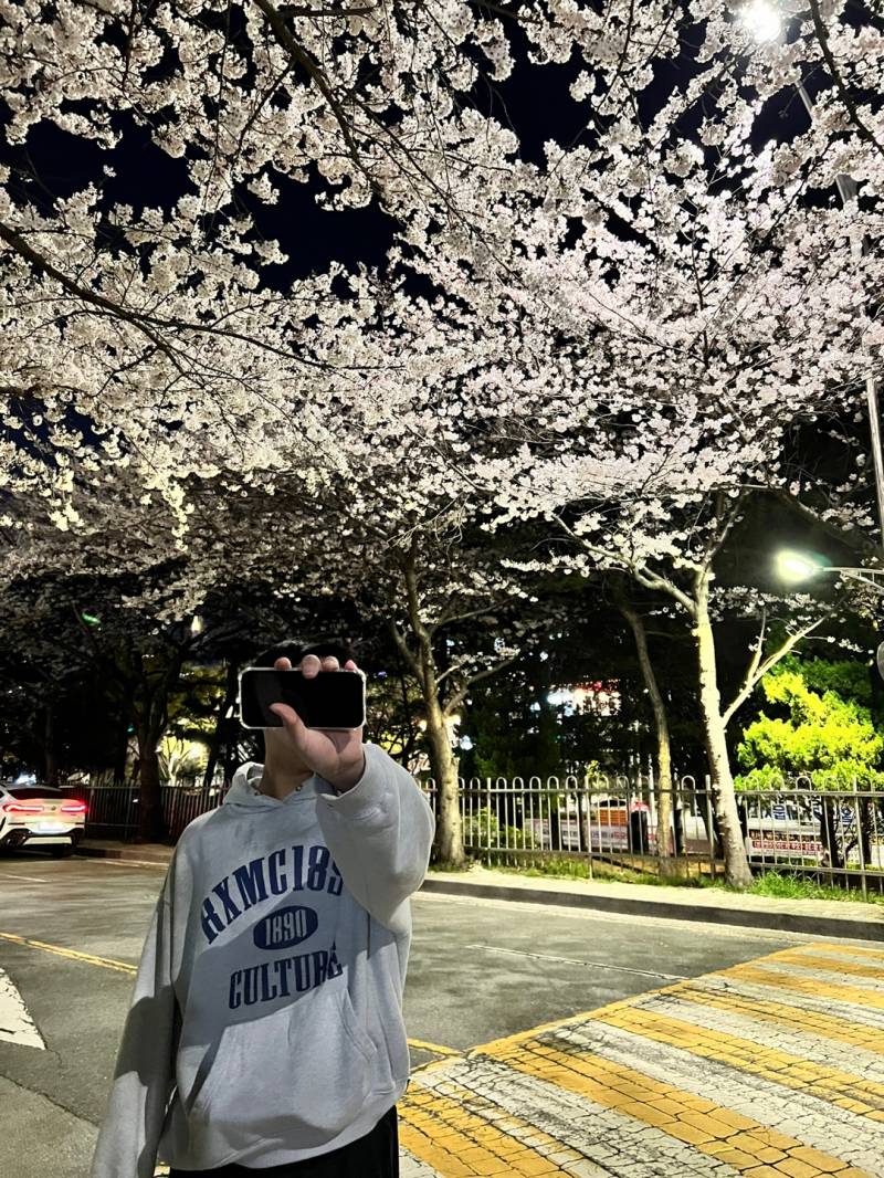[잡담] 이런 사진 인스타에 올리면 좀 그런가요? | 인스티즈
