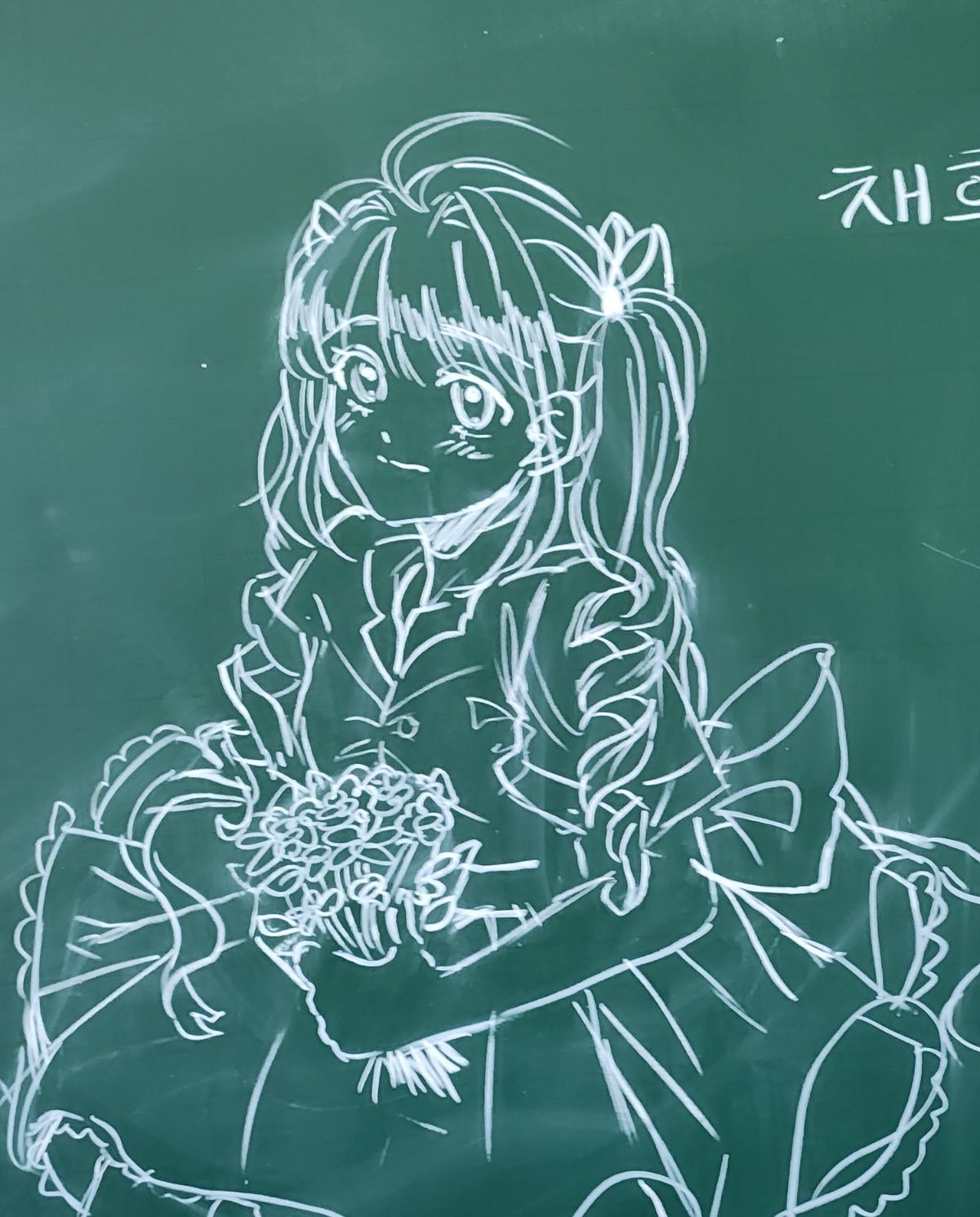 [잡담] 유스피어 (WM 신인 걸그룹) 채나 웹툰작가가 꿈이었다고 하던데 그래서 그런지 그림 완전 잘 그려 | 인스티즈