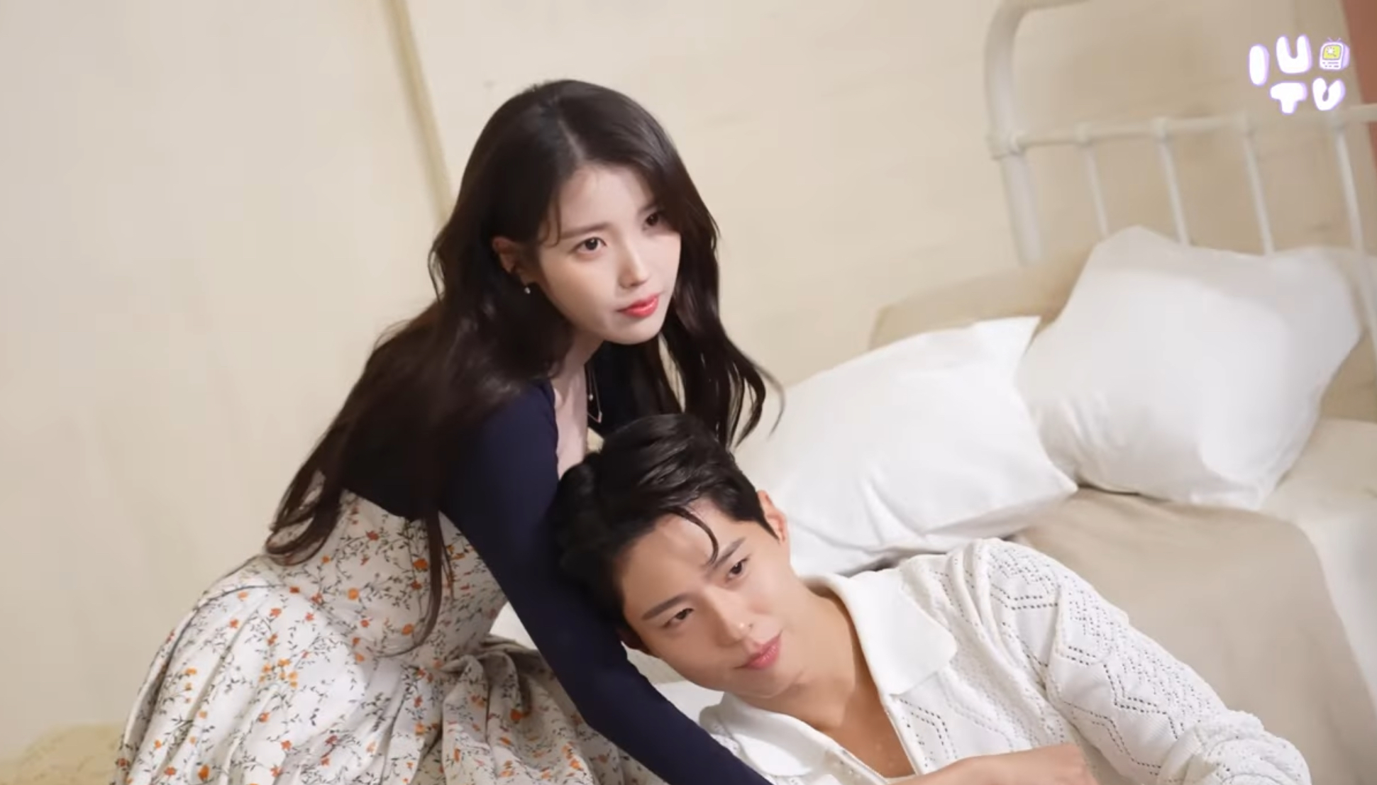 [잡담] 울 아기쀼 애순 관식 백상 투샷이나 기대해🍊🍊 | 인스티즈