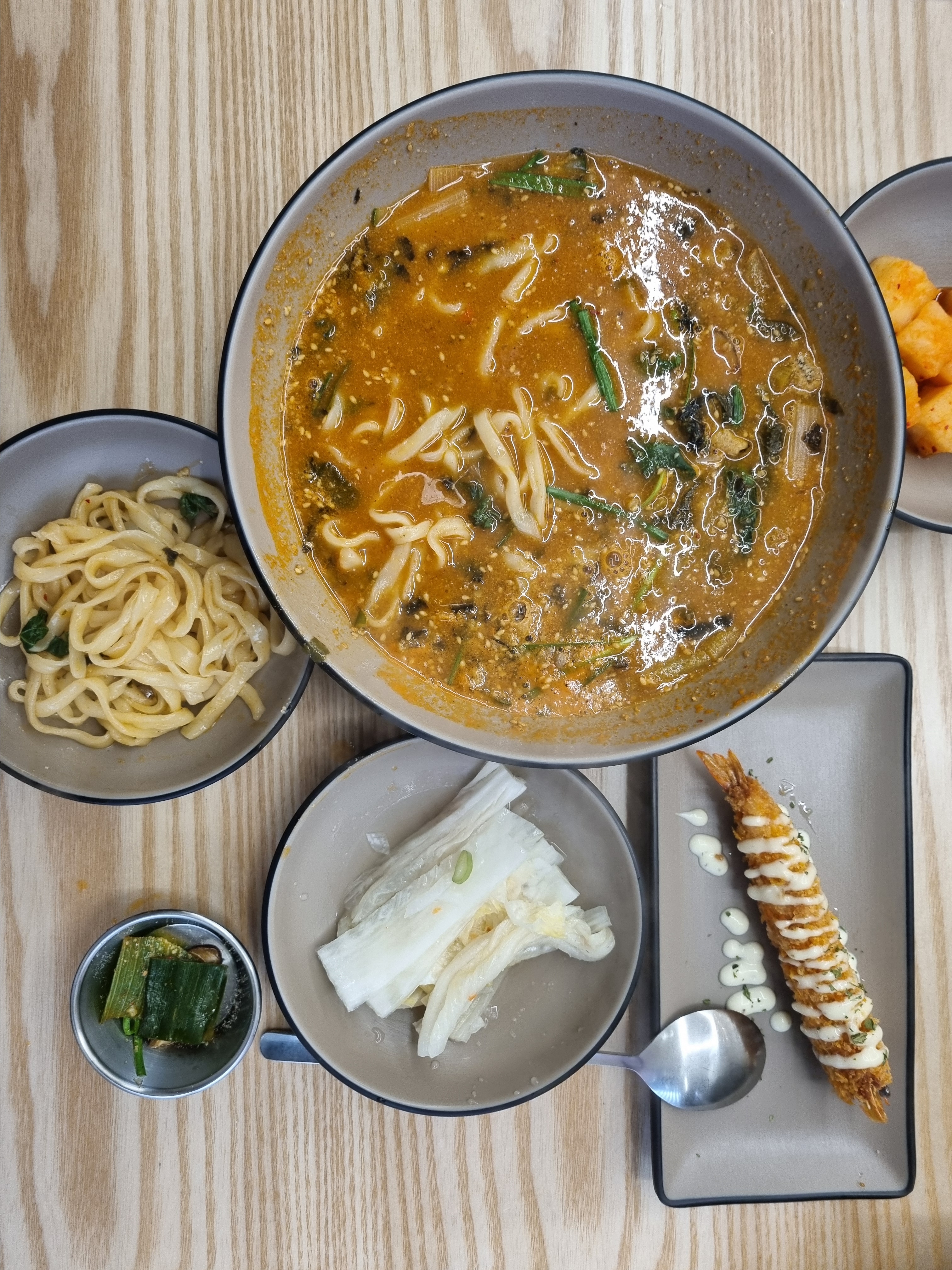[잡담] 누가 사진 안 올리는 거 아쉬워하는 거 같아서 올리는 | 인스티즈