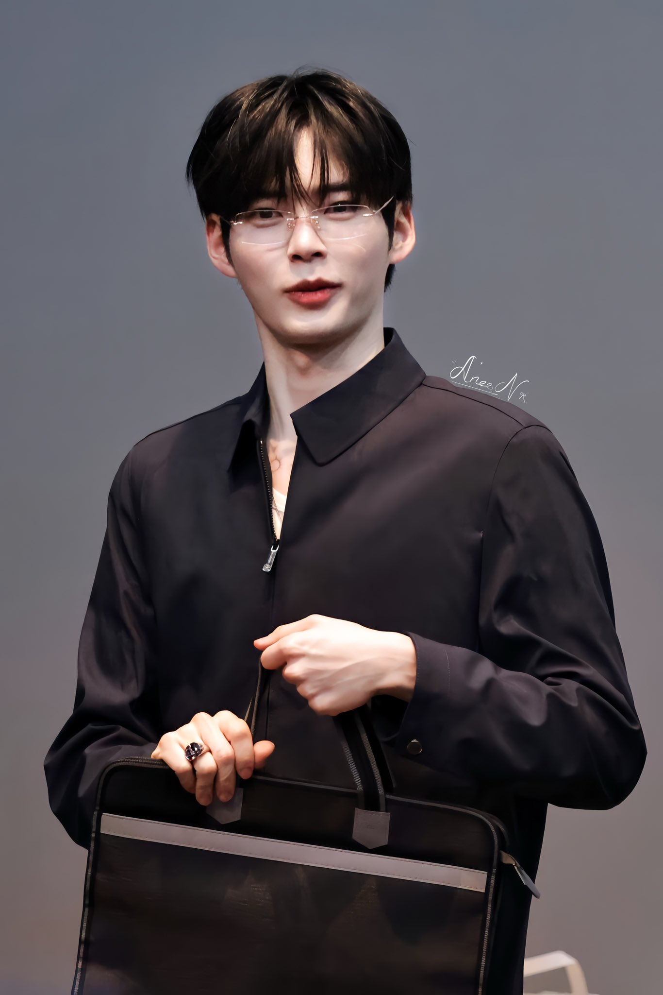 [잡담] 한빈이있는회사어디야 | 인스티즈