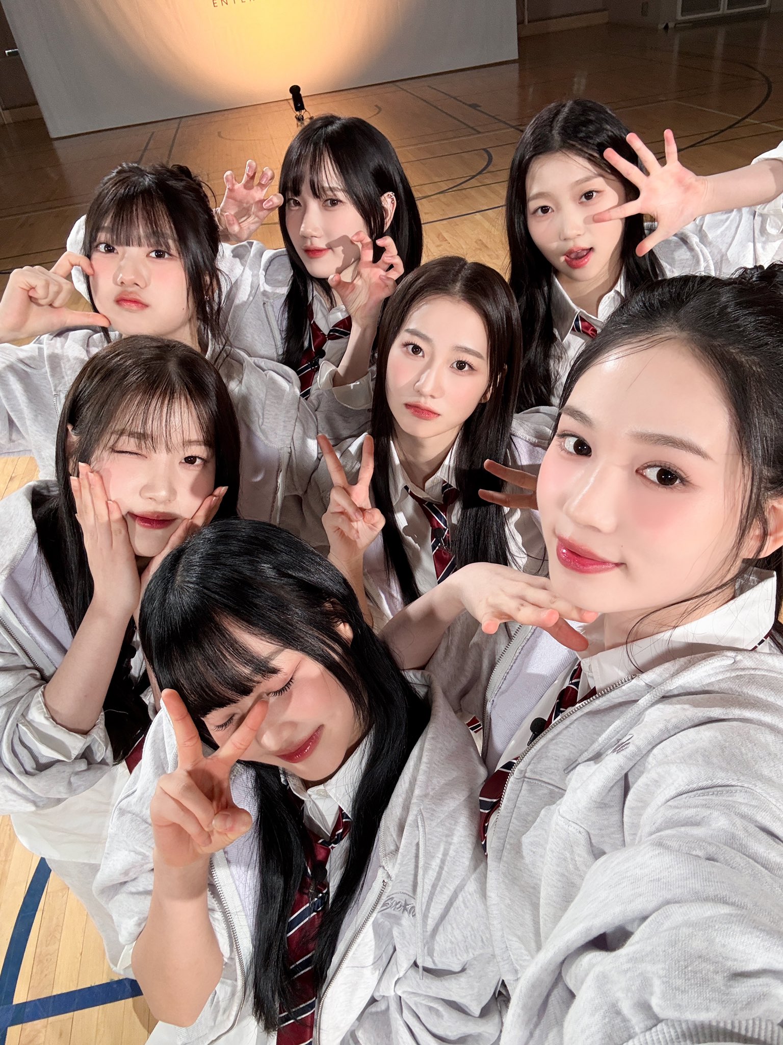 [잡담] 어때요 유스피어 WM 막둥이 그룹 같나요 ?? 💛 | 인스티즈