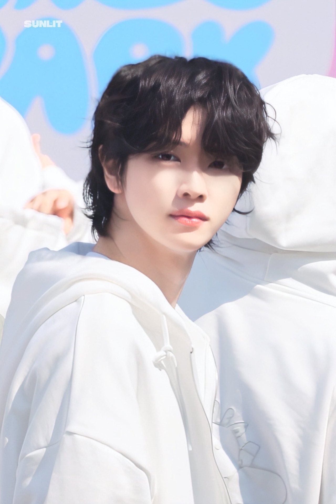 [잡담] 성찬이 진짜 아름답다😇🥹 | 인스티즈