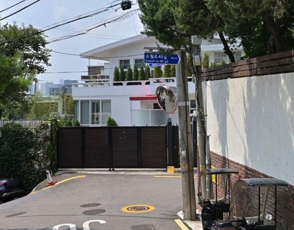 [정보/소식] 담장이 너무 낮아서 주차 여부까지 확인 가능한 박나래집 수준 | 인스티즈