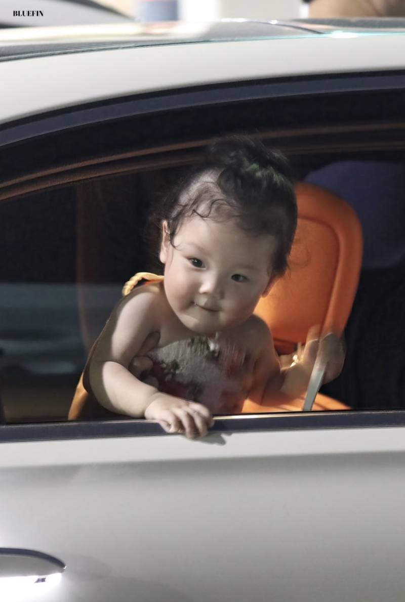 [잡담] 야구장에서 바라만 봐도 웃음이 막 나오는 유일한 존재 | 인스티즈