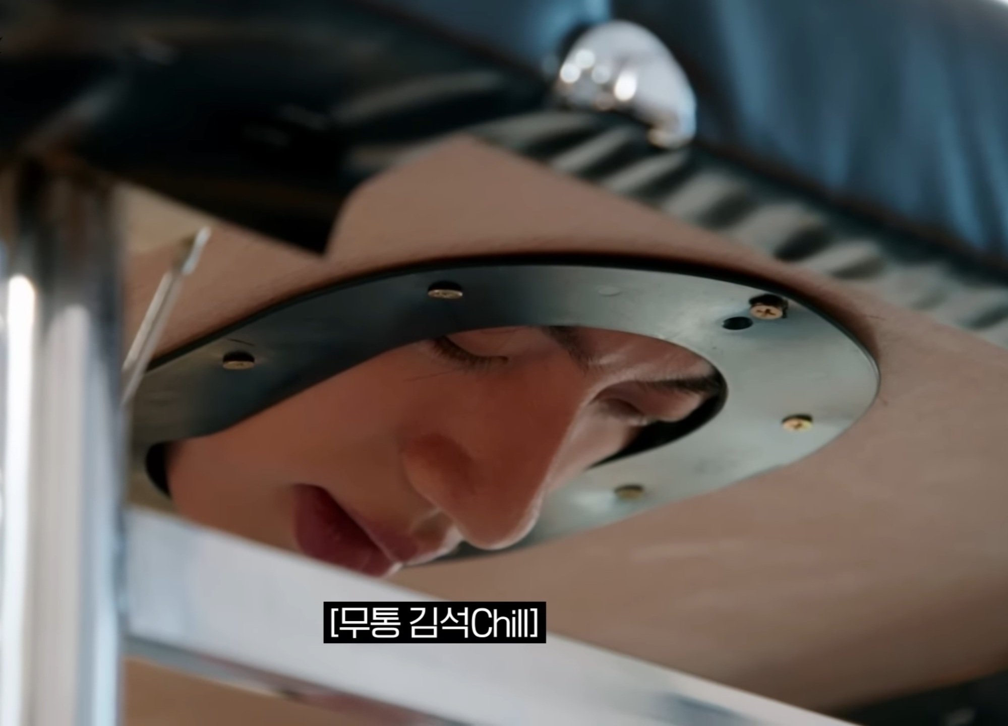 [잡담] 방탄 진 그냥 내생각인데ㅋㅋ 실내조명 | 인스티즈