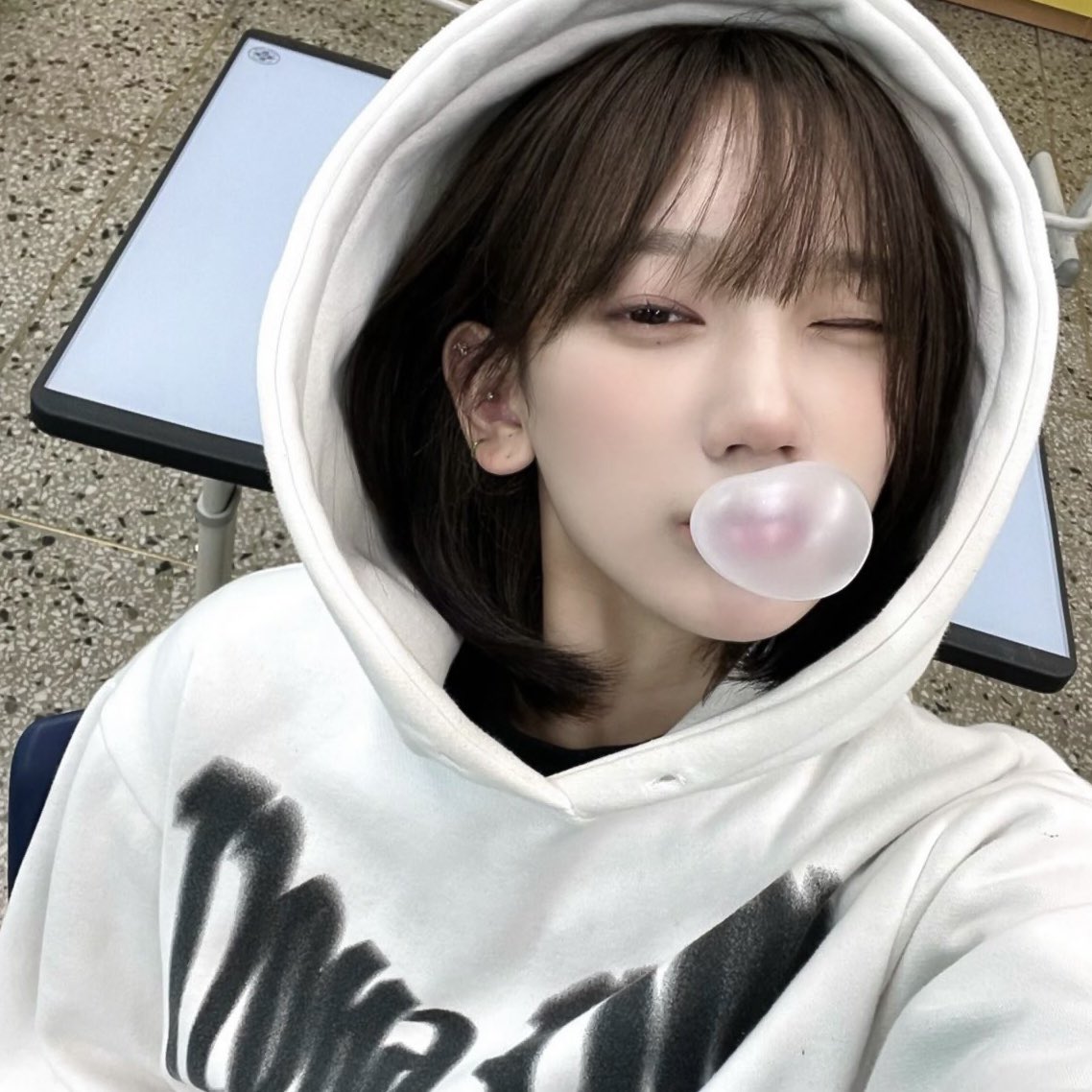 [잡담] 아 유스피어 소이 데뷔하면 포카 진짜 개맛도리로 찍어줄듯🙂‍↕️ | 인스티즈
