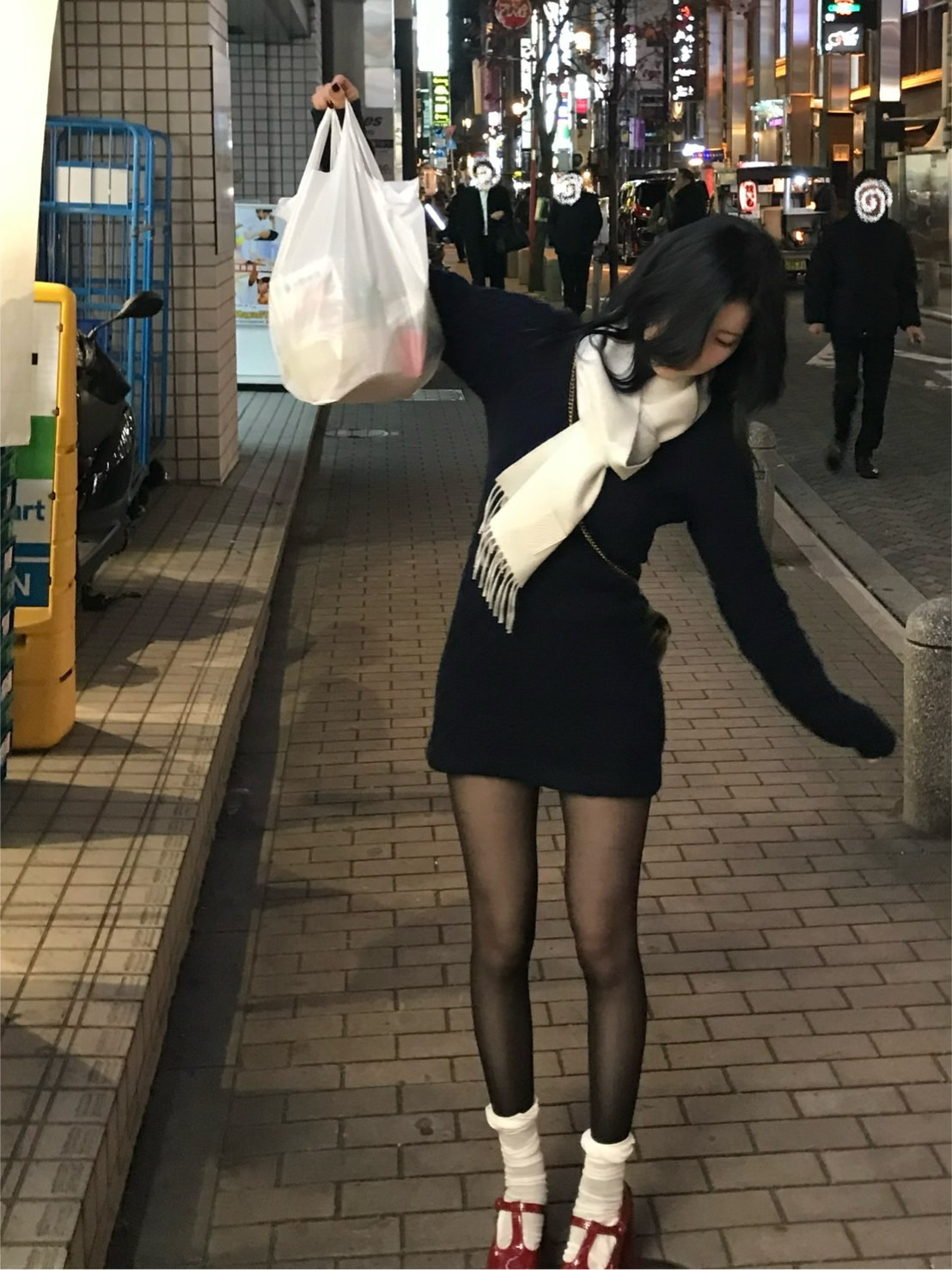 [잡담] 베몬 아사는 공항 패션말고 평소 패션도 완전 꾸꾸꾸임 ..! | 인스티즈
