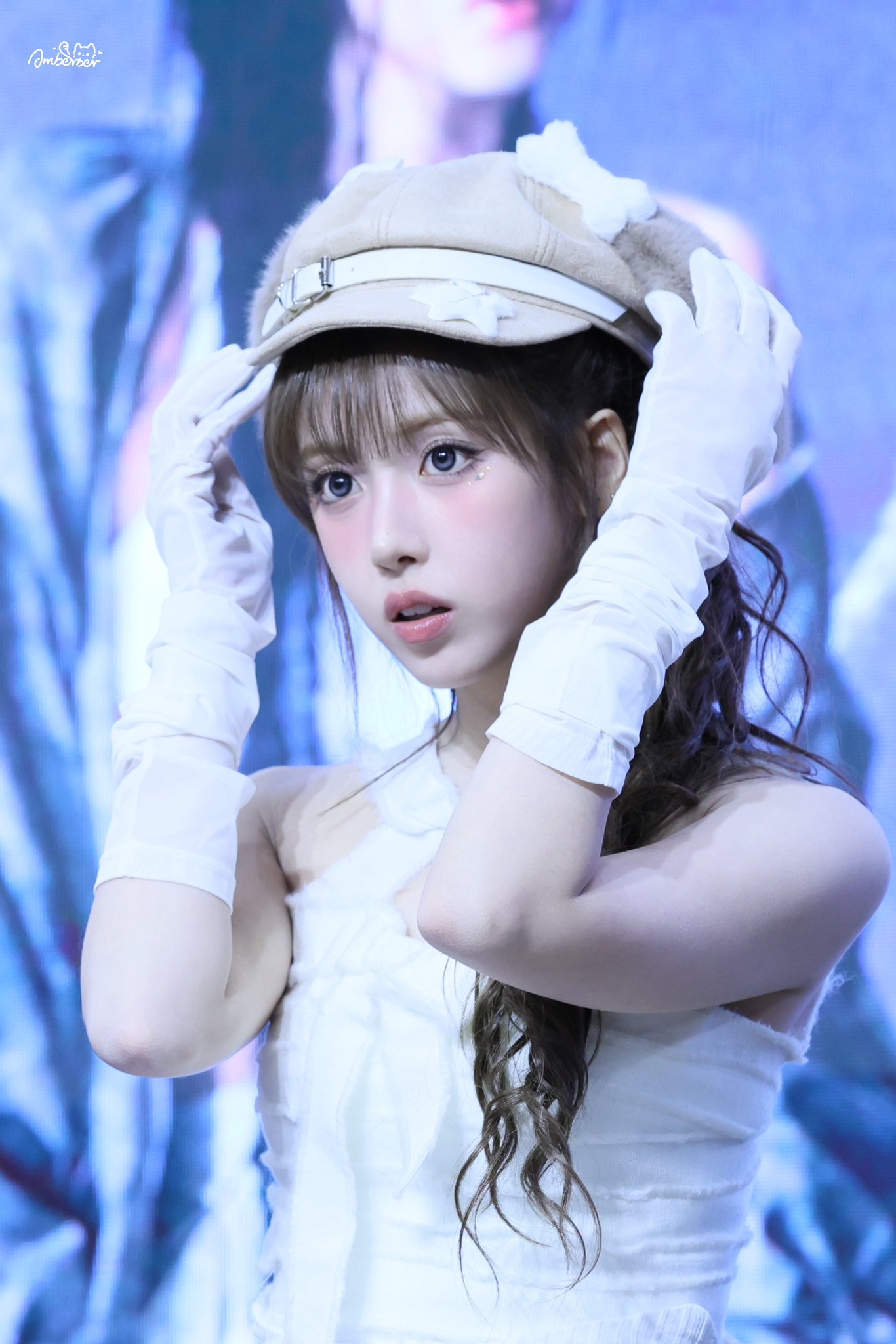[잡담] 지우 진짜 더 예뻐져 아름다워 | 인스티즈