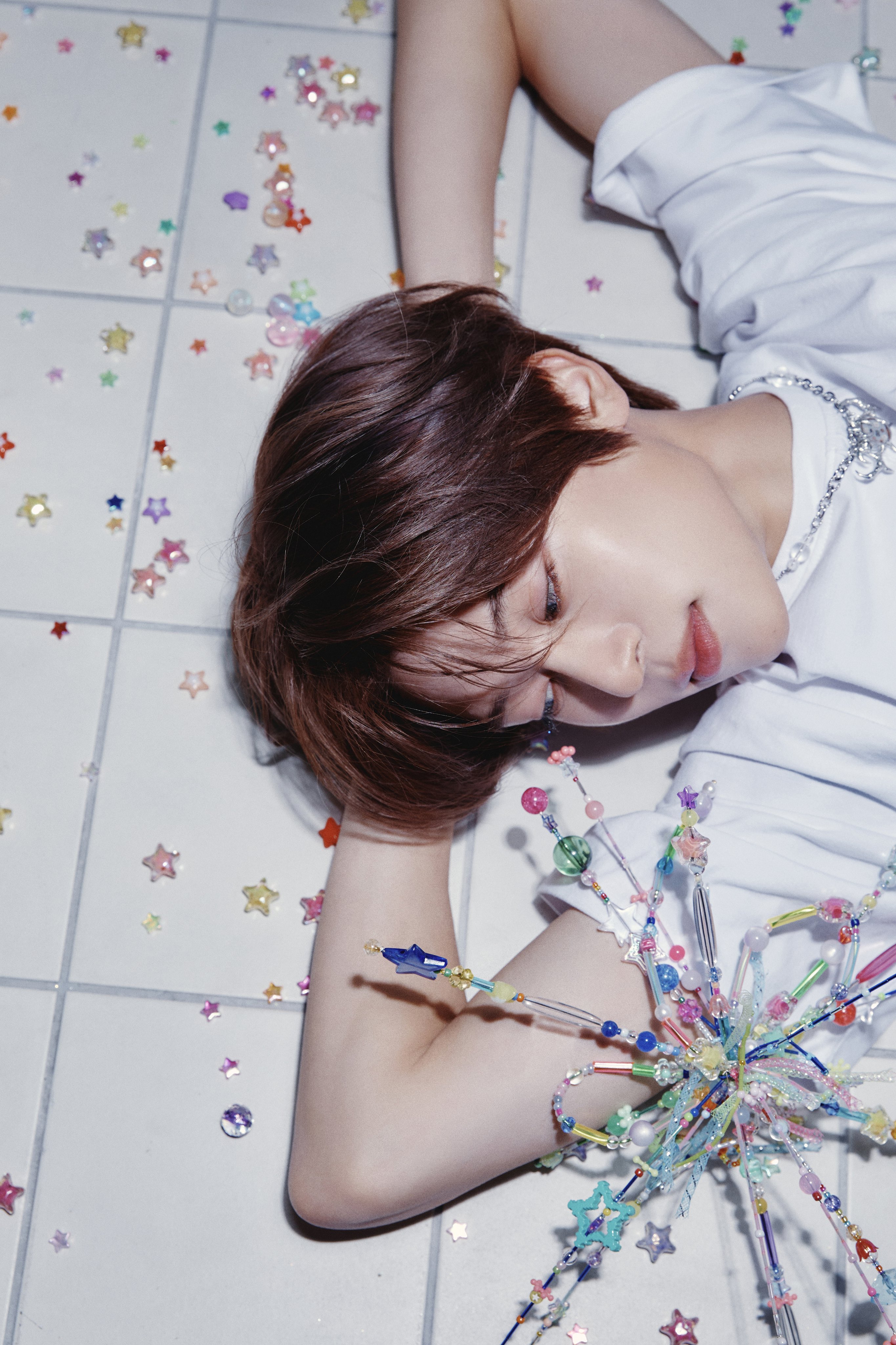 [잡담] 시온 헤어컬러 뭔지 아는사람 | 인스티즈